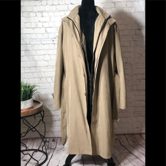 Giorgio Armani Other - Giorgio Armani Men’s Trench Coat